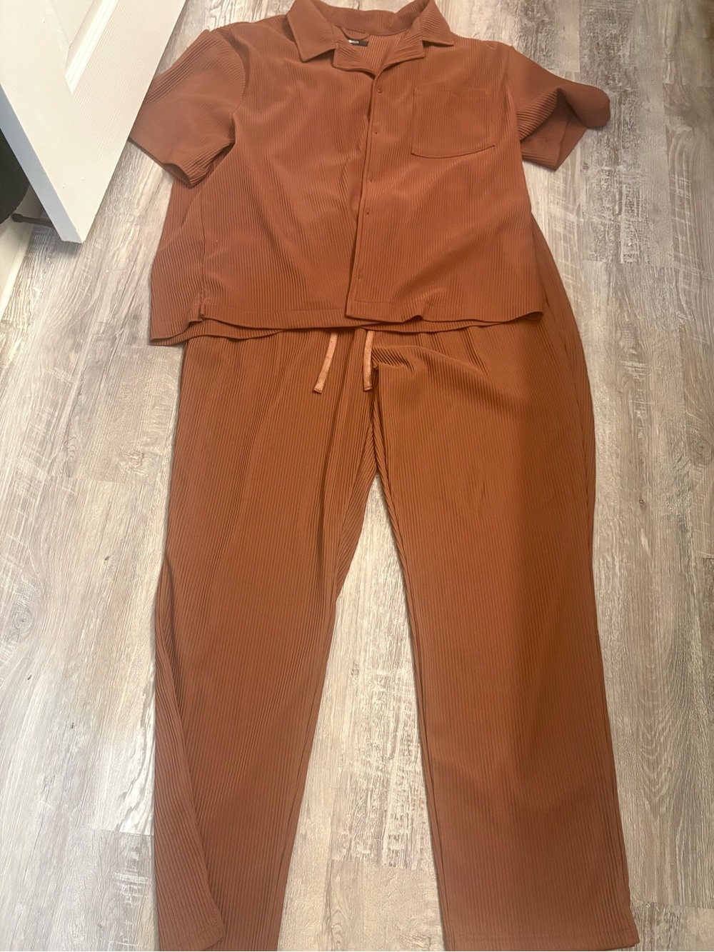 Fashion Nova Men's Ribbed Track Pants & Short-Sleeve Top Set - Brown
